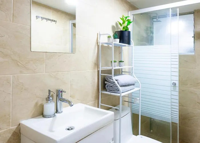 Private #1 In A 4 Bedroom In Roma Norte, *