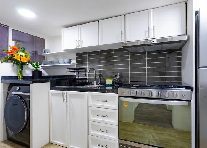 Private #1 In A 4 Bedroom In Roma Norte,